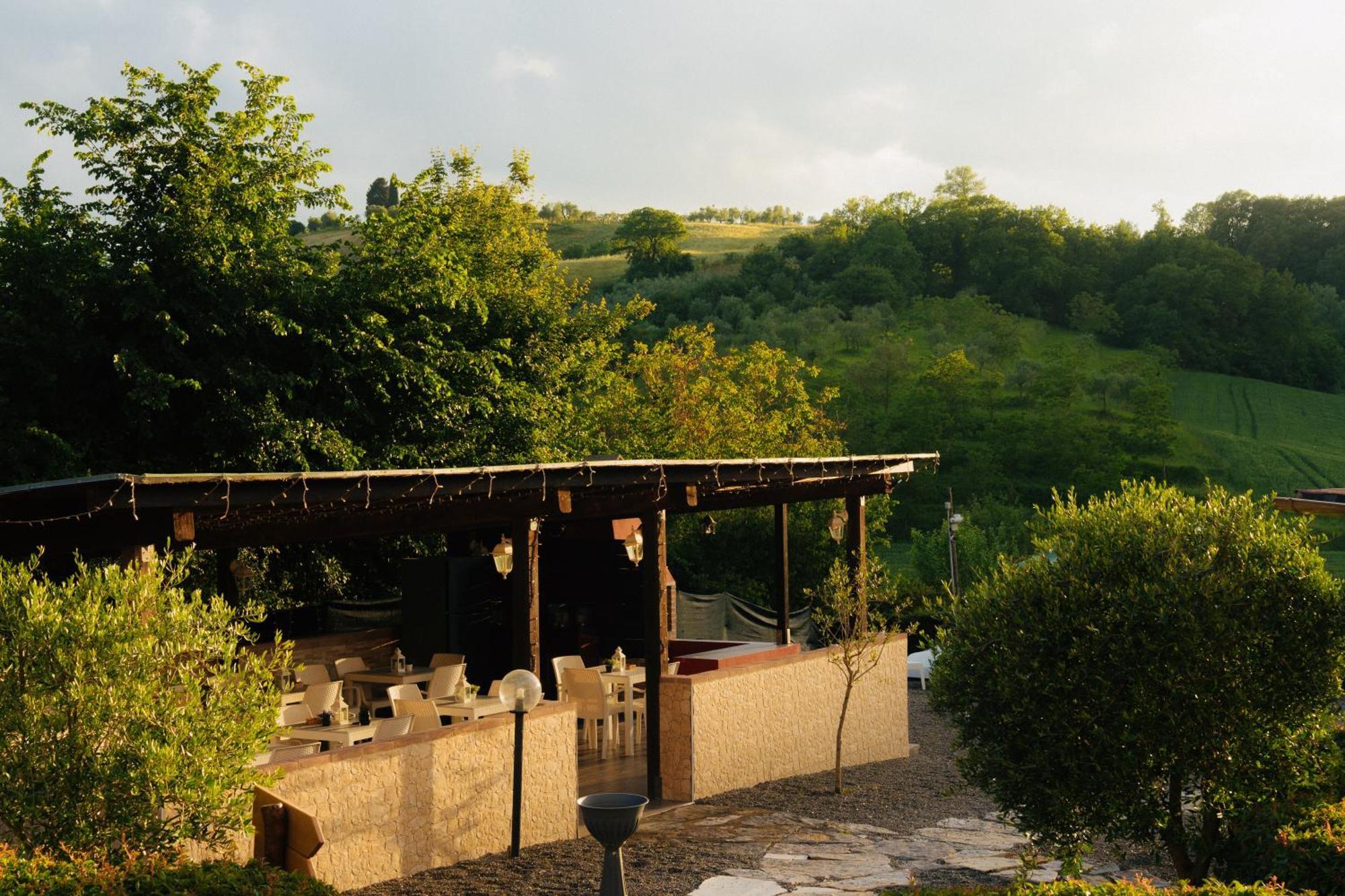 Casale Serena Fabro Exteriér fotografie